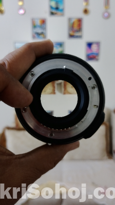 Nikon 50mm 1.8G Prime leans with Caps, Hood. filter